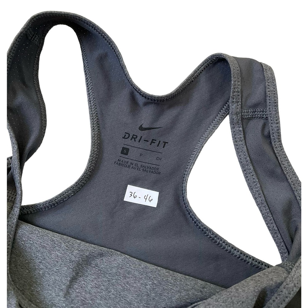 Nike Dri Fit Women Size Small Gray Racerback Activewear Shirt (36-46) - Picture 3 of 6